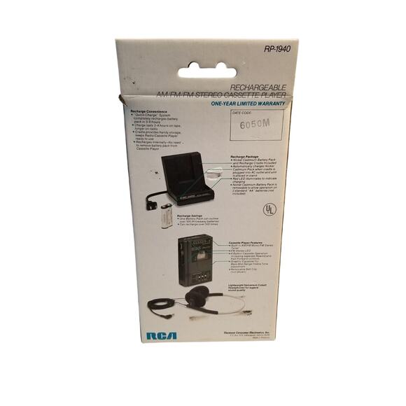 RCA AM/FM Stereo Cassette Player RP-1940 Portable in Box with Accessories - Picture 4 of 8